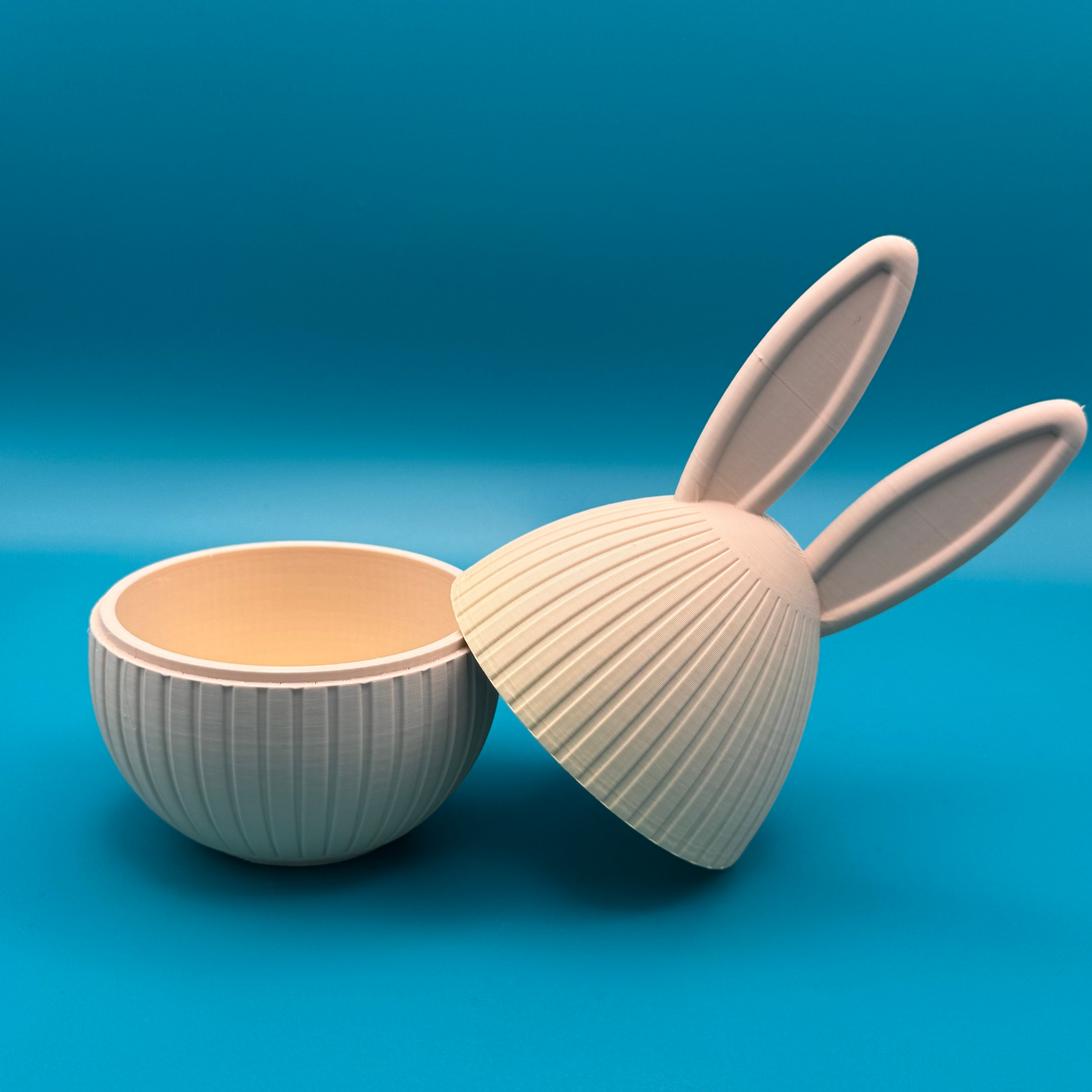 Contenitore uovo con orecchie 13cm