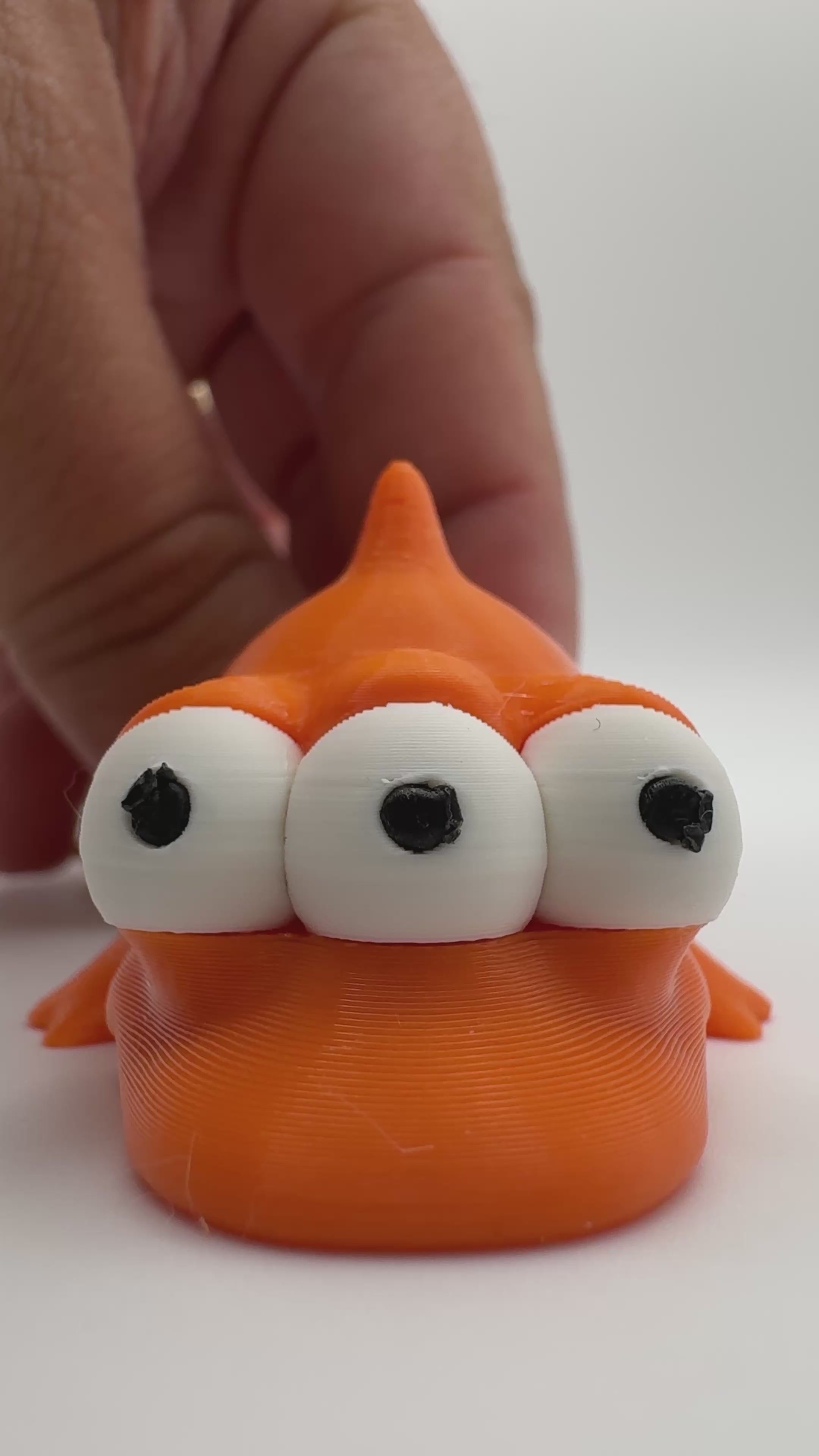 Blinky Simpatico Portachiavi 3 Occhi | Ciondolo Dorato